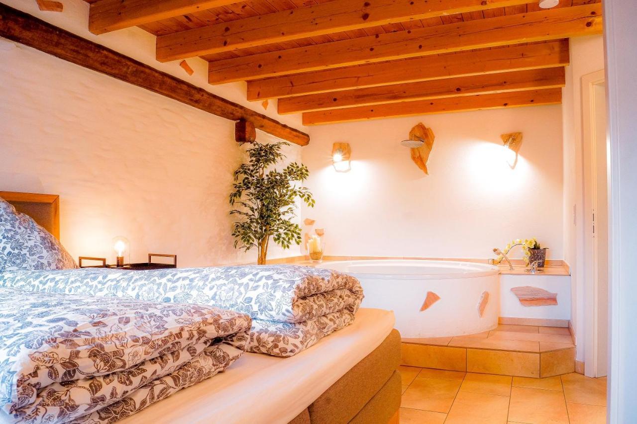 Besondere Ferienwohnung Spirit Auf Idyllischem Reiterhof Nahe Burg Eltz Münstermaifeld Zewnętrze zdjęcie